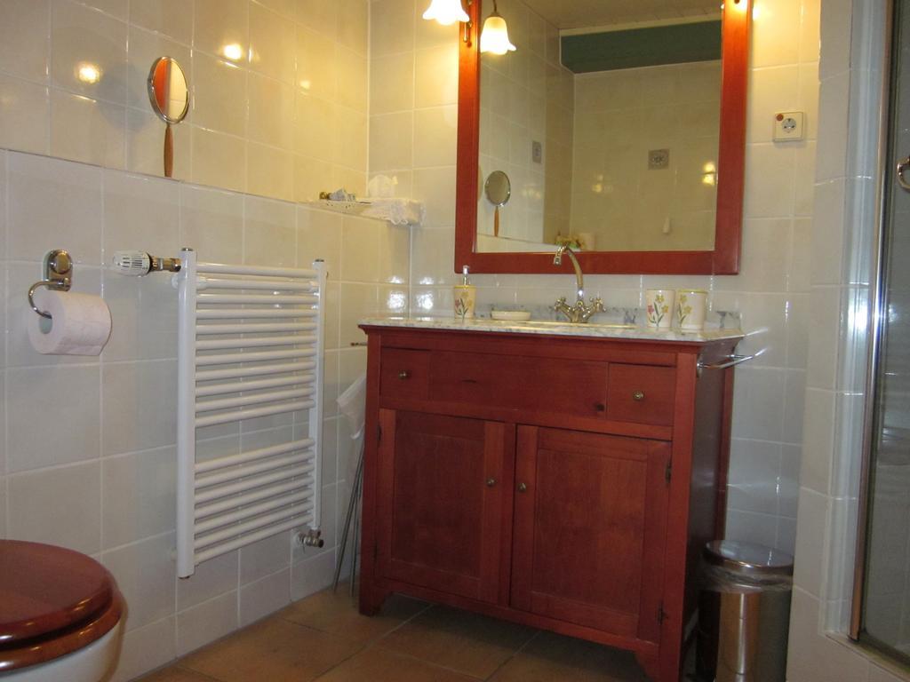 Bed and Breakfast Finisterre Saaxumhuizen Номер фото